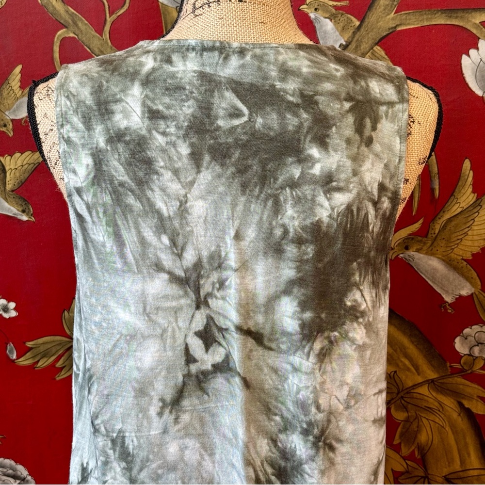 Women’s “OneTheLand” Toe-dyed Tank Top | #J7 - Picture 7 of 11